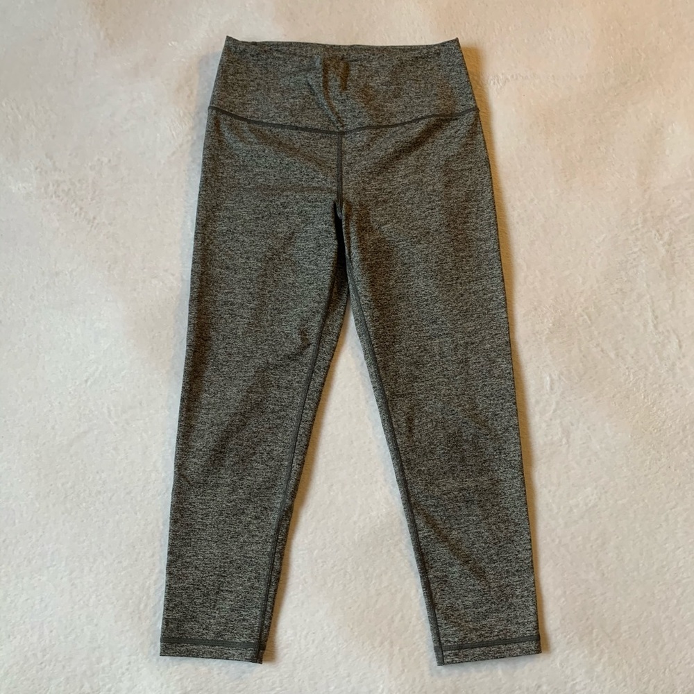 Knockout capris by Victoria’s Secret